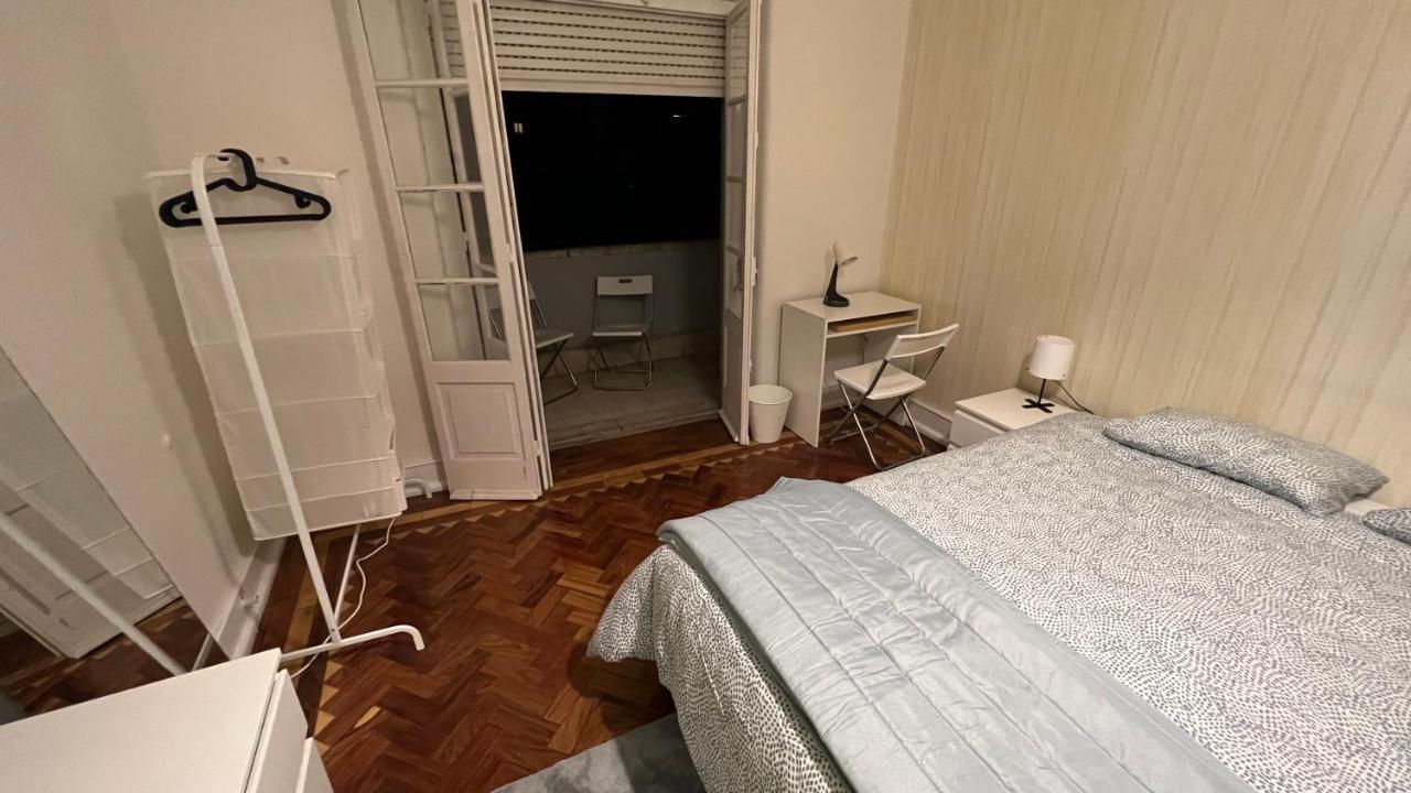 Habitacion Privada Para 3 Grande Con Balcon Lisboa Εξωτερικό φωτογραφία