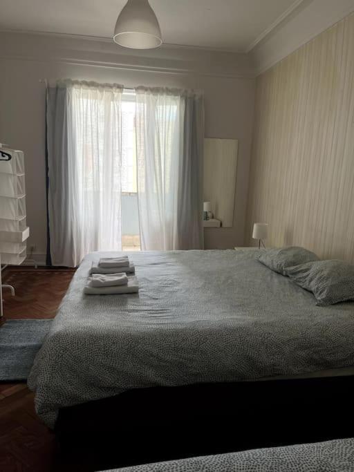 Habitacion Privada Para 3 Grande Con Balcon Lisboa Εξωτερικό φωτογραφία