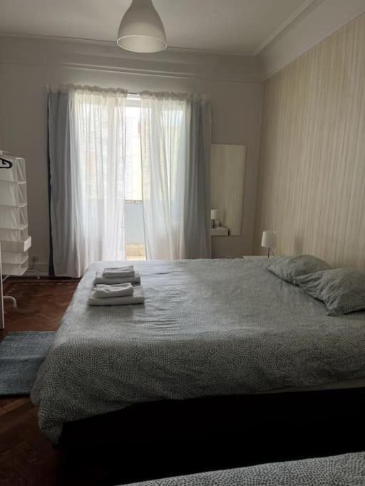 Habitacion Privada Para 3 Grande Con Balcon Lisboa Εξωτερικό φωτογραφία