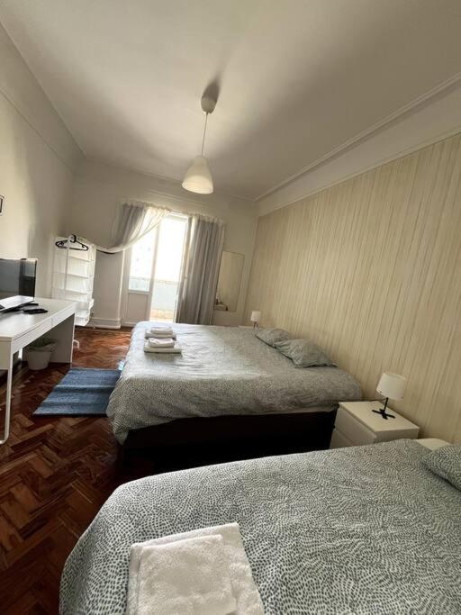 Habitacion Privada Para 3 Grande Con Balcon Lisboa Εξωτερικό φωτογραφία