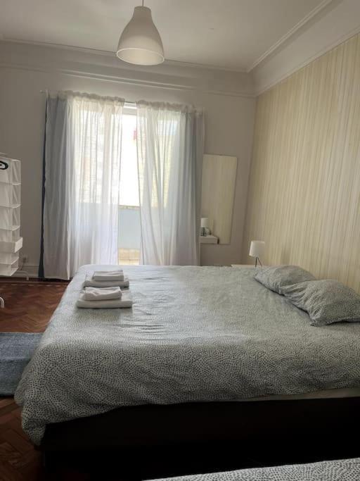 Habitacion Privada Para 3 Grande Con Balcon Lisboa Εξωτερικό φωτογραφία