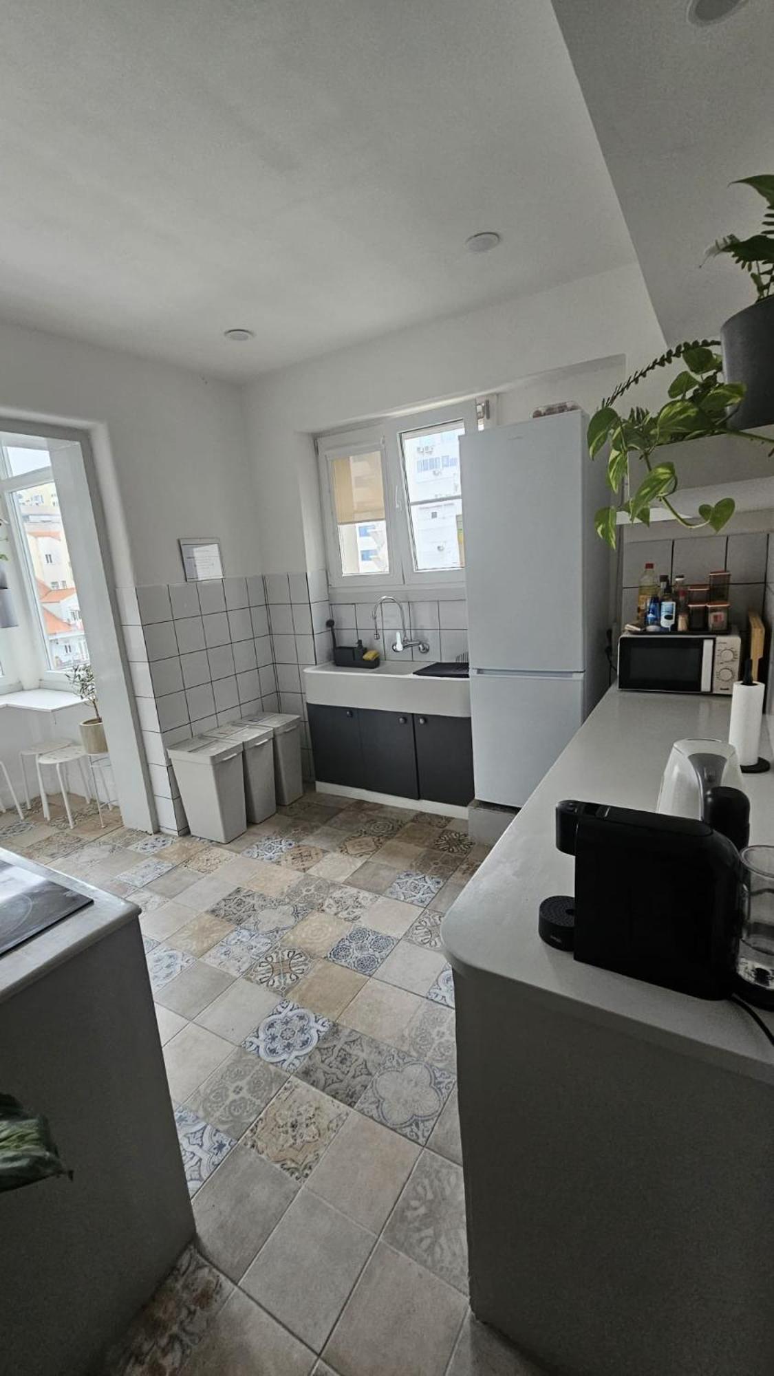 Habitacion Privada Para 3 Grande Con Balcon Lisboa Εξωτερικό φωτογραφία